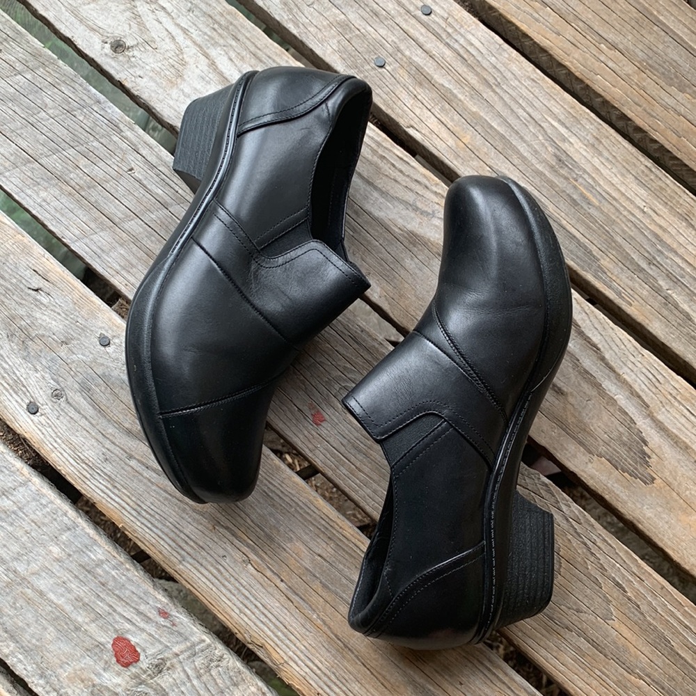 Abeo 24/7 Slip Resistant Clogs